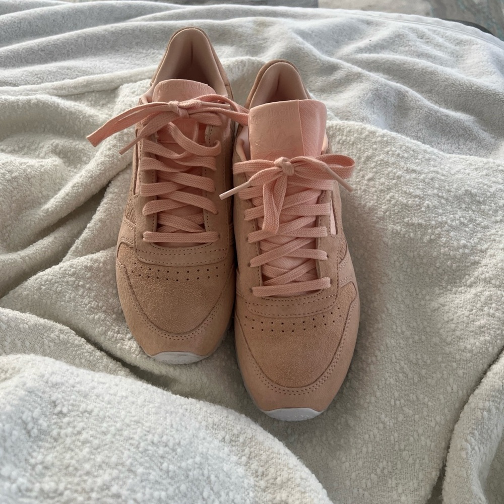 Reebok Women's Blush Pink Sneakers